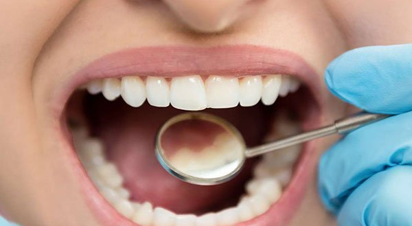 خدمات مراقبت از دندان در بخش های خصوصی و دولتی